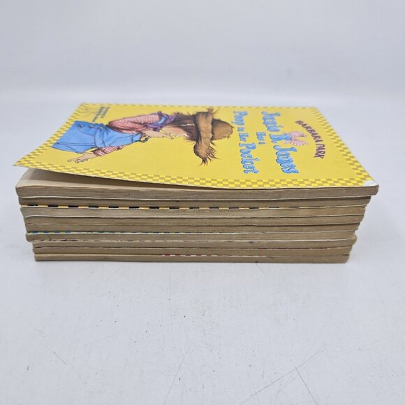 Junie B. Jones Has A Peep in Her Pocket Books Mixed Lot of 9 Barbara Park - Picture 9 of 16
